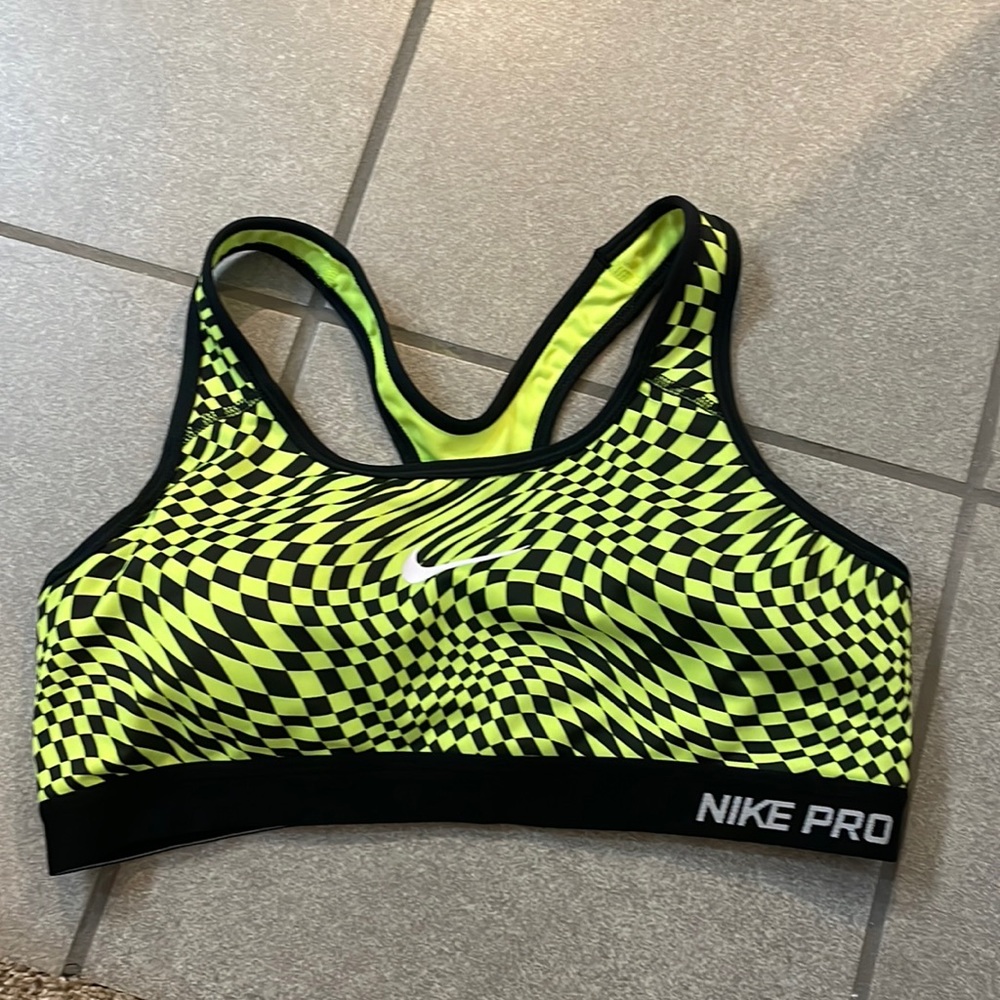 Nike Pro sports bra
